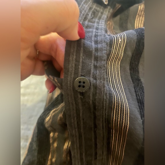 JUST CAVALLI ⛓️ Really cool vintage shirt 🖤💛 - Picture 6 of 6